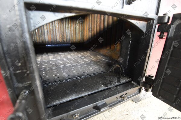 Колосниковая топка котла 0.6 МВт уголь дрова